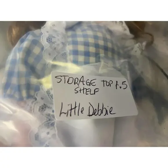 Vintage Little Debbie 30th Anniversary Porcelain Doll 1990 COA Dynasty Dolls 90s - Picture 14 of 14
